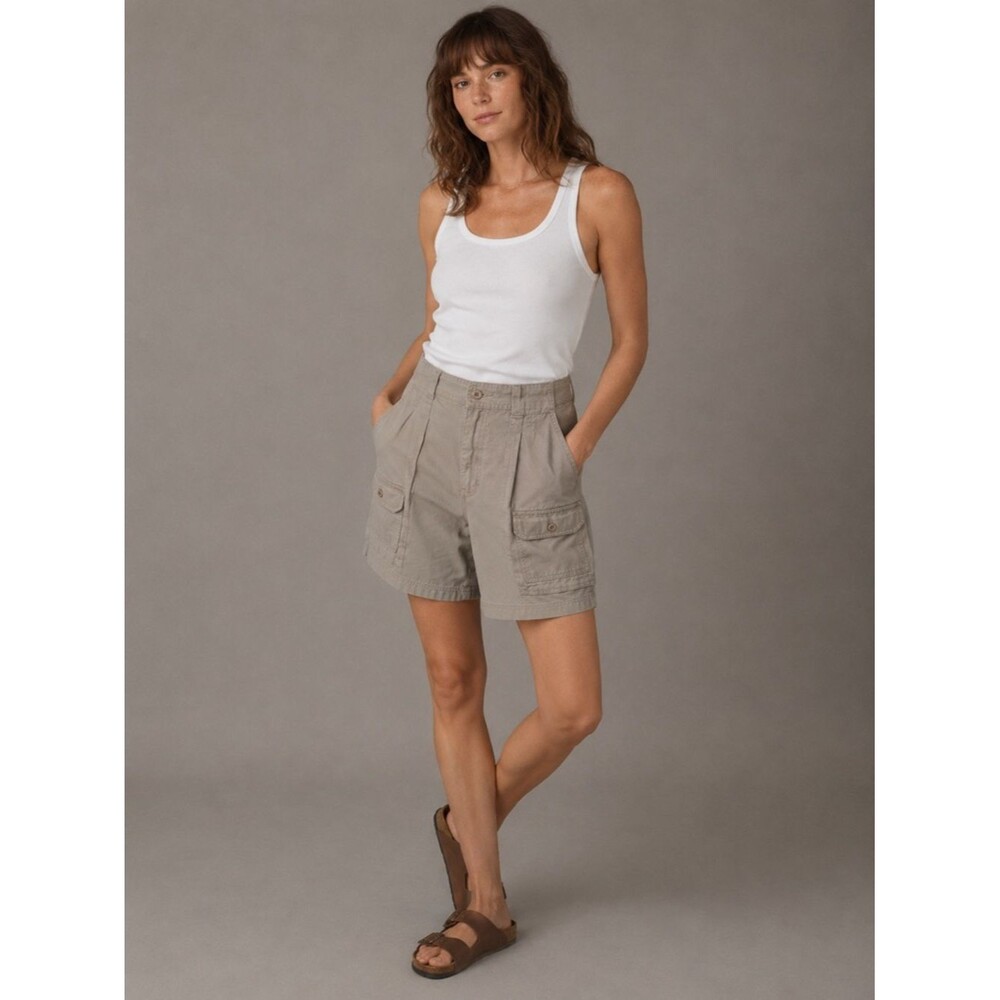 Cabela’s 7 Pocket Hiker Shorts Womens 10 Khaki Cargo Utility Safari 100% Cotton